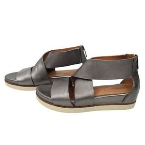 Bussola Sandals Women's 36  Black Cross Strap Comfort Back Zip Shoes.Like new